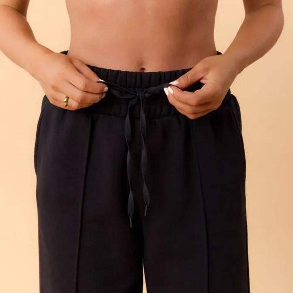 Blogilates Travel Trouser Sweats Wide Leg Pants - Picture 4 of 7